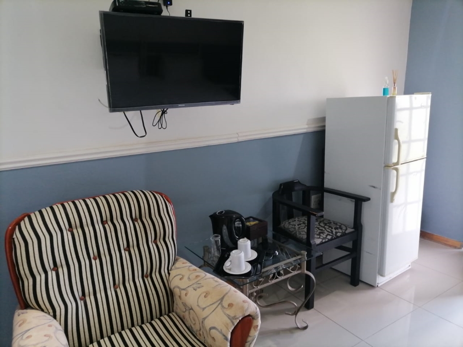 8 Bedroom Property for Sale in Bedelia Free State